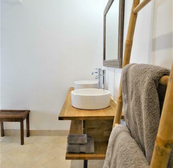 Номер Deluxe с Балконом, Chambre D Hôtes Château Montplaisir