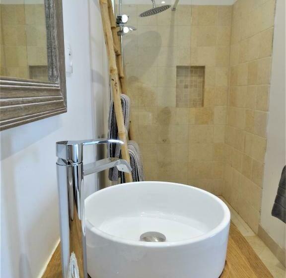 Номер Deluxe с Балконом, Chambre D Hôtes Château Montplaisir