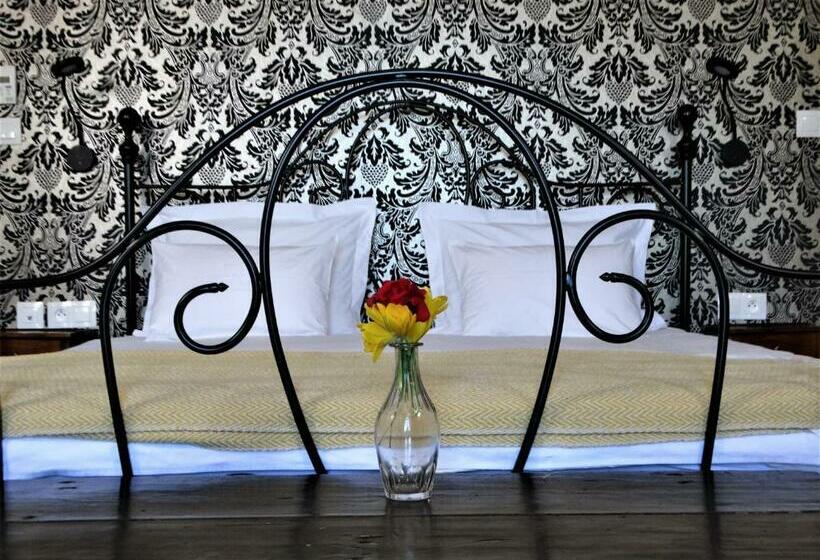 Номер Deluxe с Балконом, Chambre D Hôtes Château Montplaisir