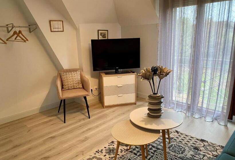 Семейный Номер, L Orée Du Mont Proche Du Mont Saint Michel