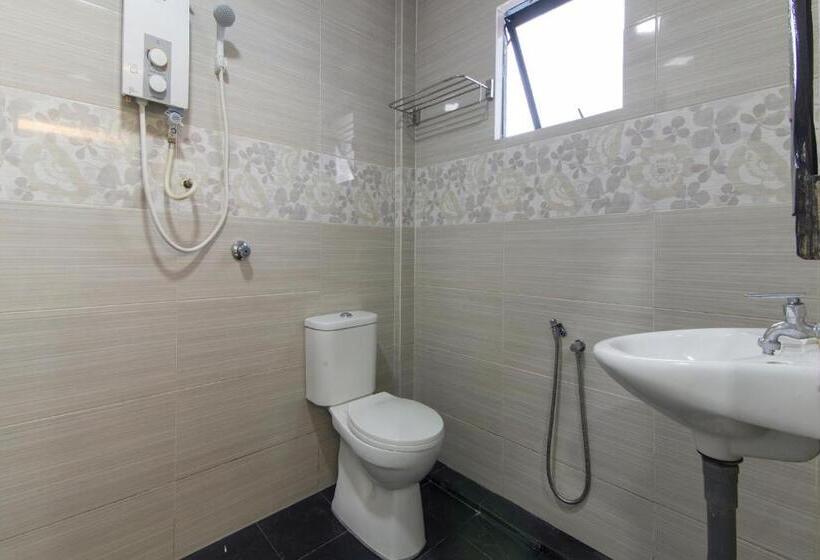 חדר משפחתי, Star