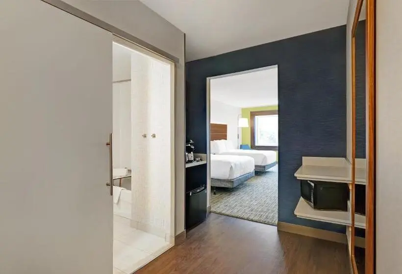 身障者適用スタンダードルーム, Holiday Inn Express   Kingston West, An Ihg