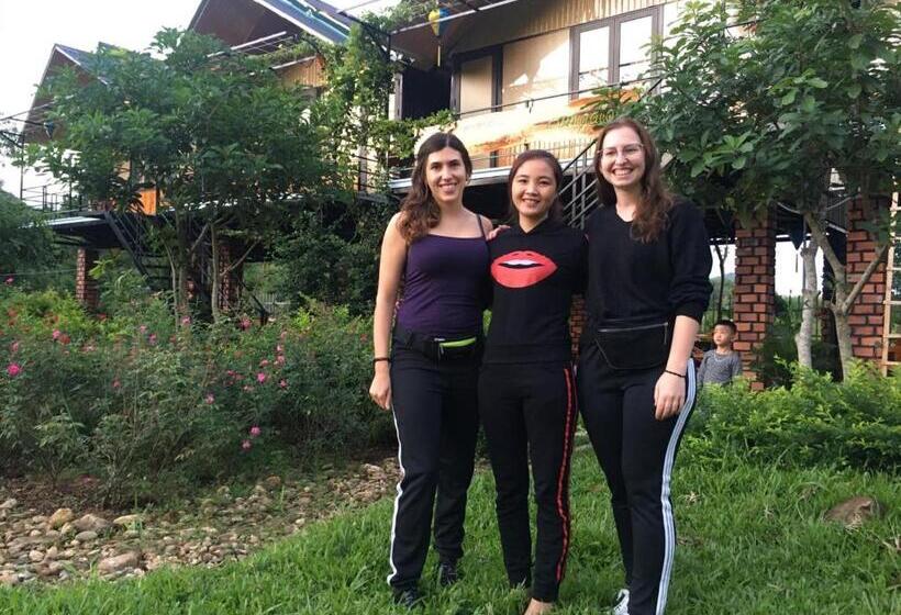 بانگلوی استاندارد, Phong Nha Bolero Bungalow