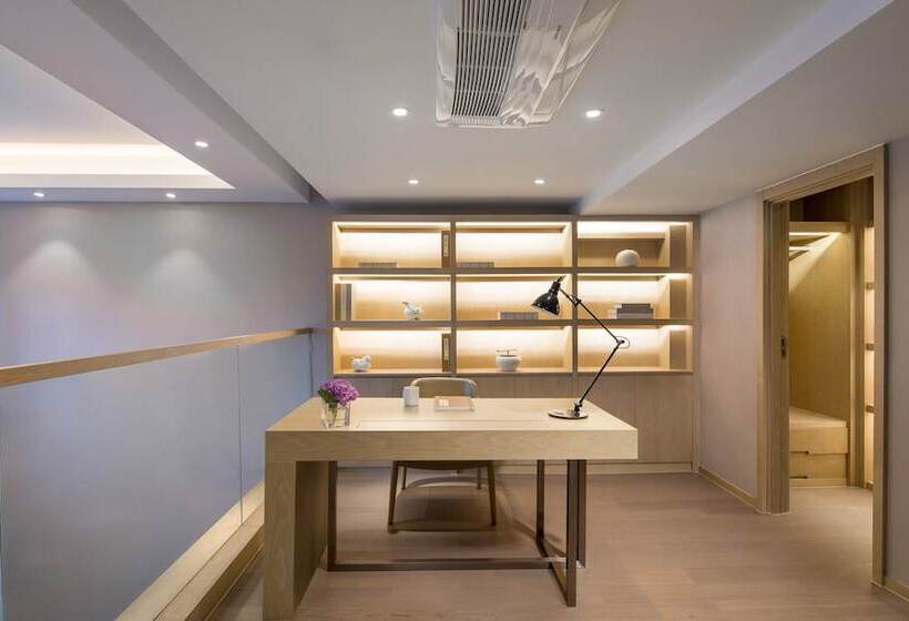 Апартаменты Deluxe 2 Спальни, Citadines Keqiao Shaoxing