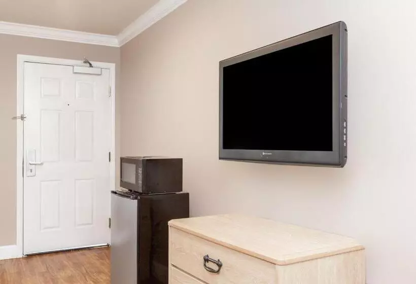 Standard-huone, Days Inn By Wyndham San Francisco S/oyster Point Airport