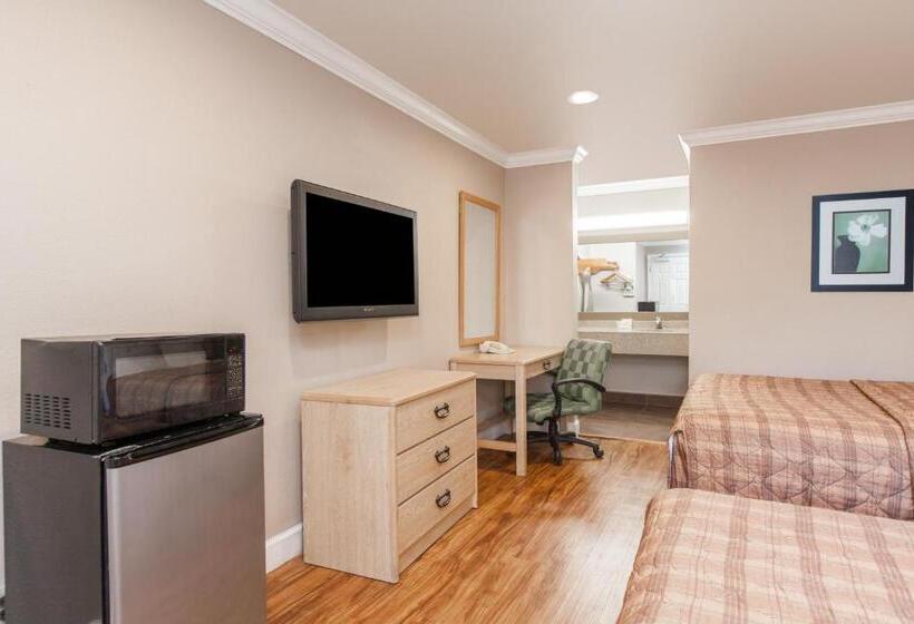 スタンダードルーム, Days Inn By Wyndham San Francisco S/oyster Point Airport