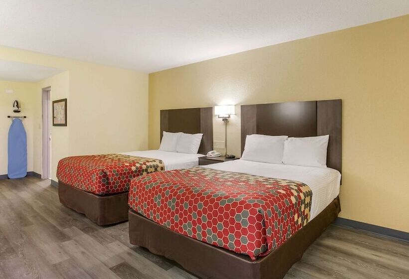 스탠다드 룸 더블 침대 2개, Inn At York