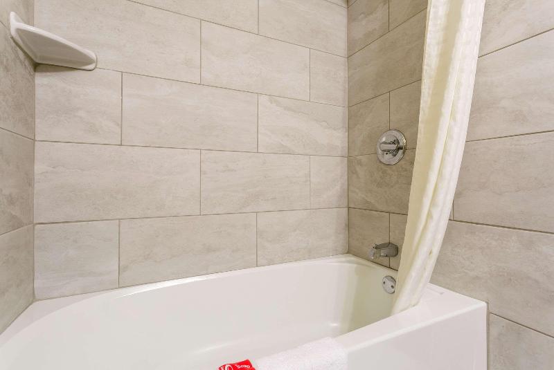 스탠다드 룸 킹사이즈 침대, Inn At York