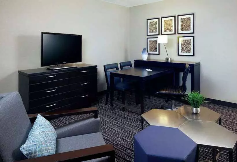 سوئیت با تخت بزرگ, Embassy Suites By Hilton Baltimore At Bwi Airport
