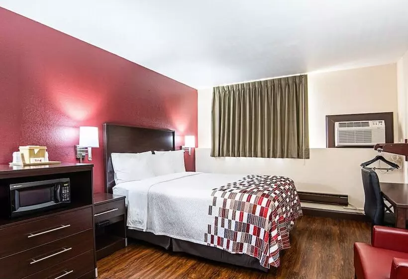 障害者適応デラックスルーム, Red Roof Inn Cameron