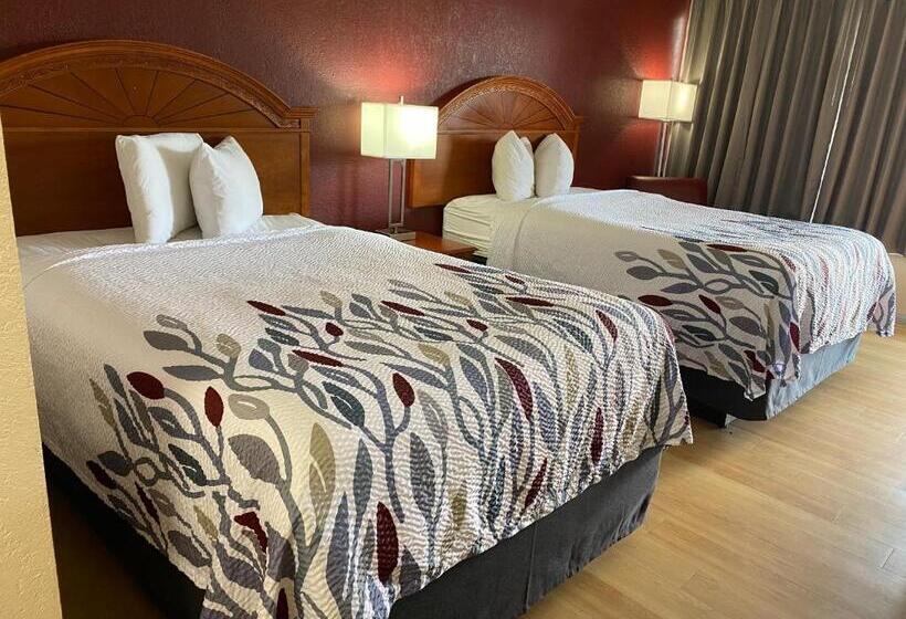 장애인용 디럭스룸, Red Roof Inn Portsmouth  Wheelersburg