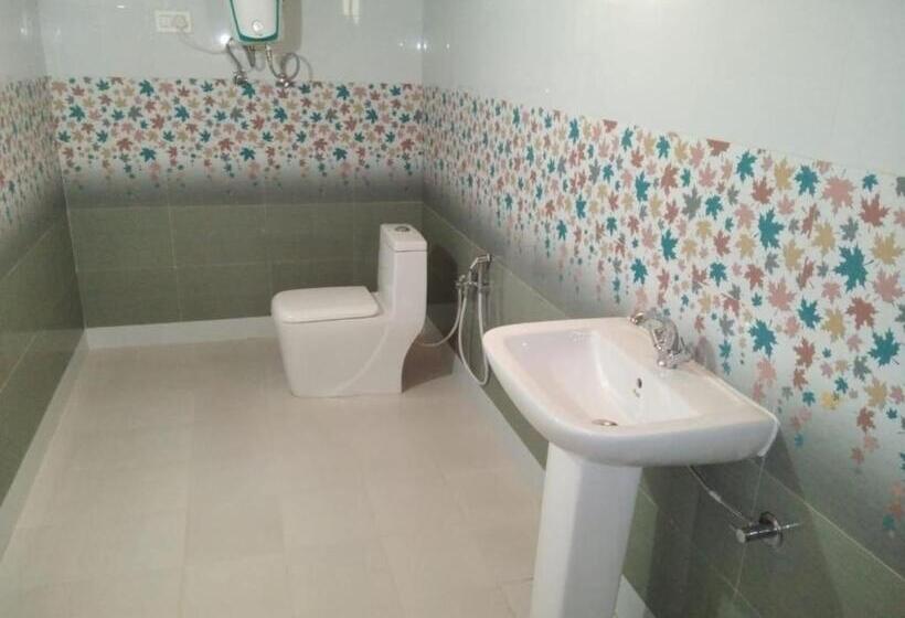 اتاق لوکس با چشم‌انداز, Ozaki Heritage