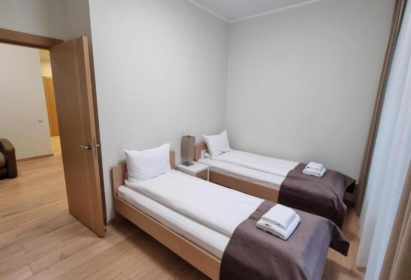 آپارتمان 2 خوابه با بالکن, Black Pearl Apartments