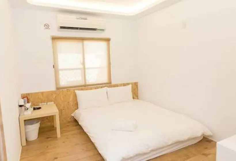 اتاق استاندارد با 2 تخت دوبل, Kenting Dragonfly Travel