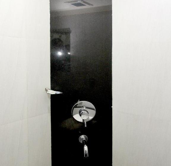 اتاق استاندارد, Yash Executive