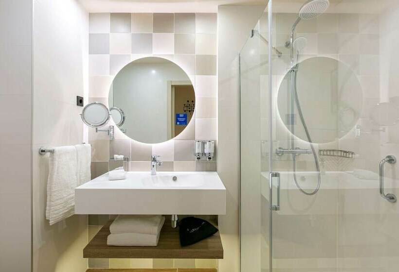 غرفة قياسية, Hampton By Hilton Alcobendas Madrid