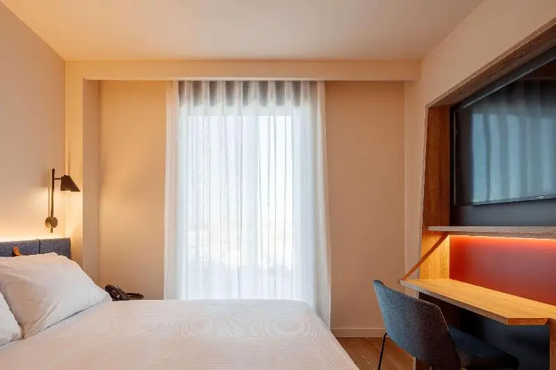 Perhehuone, Hampton By Hilton Alcobendas Madrid