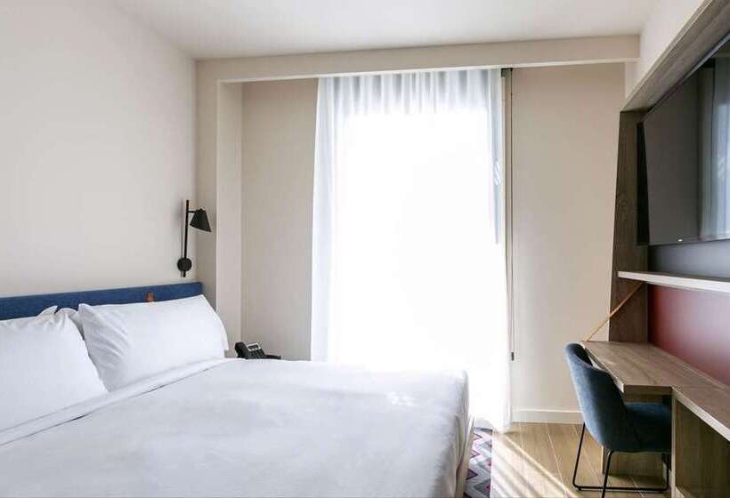 غرفة قياسية سرير كينج, Hampton By Hilton Alcobendas Madrid