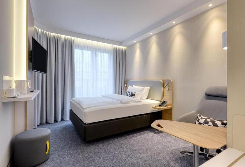 Номер Стандарт, Holiday Inn Express Göttingen, An Ihg