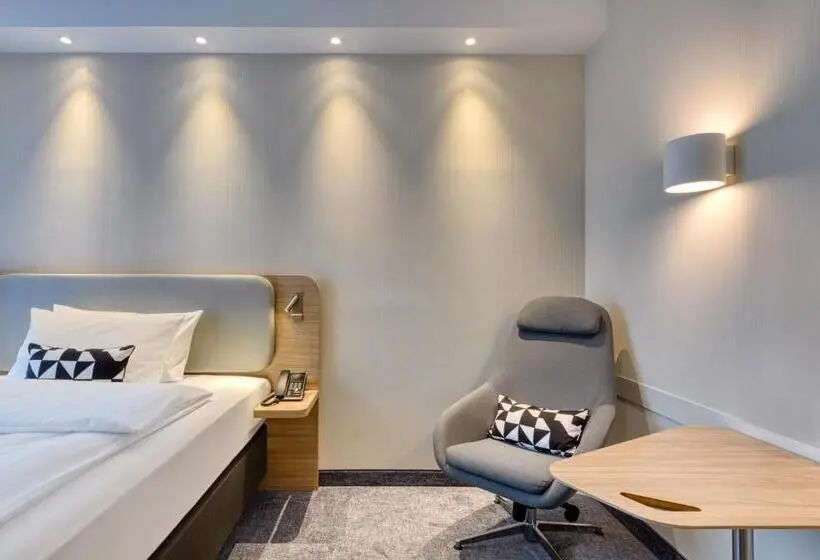 スタンダードルーム, Holiday Inn Express Göttingen, An Ihg