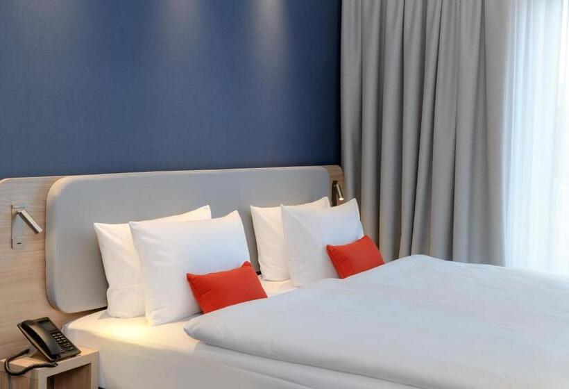 Номер Стандарт, Holiday Inn Express Göttingen, An Ihg