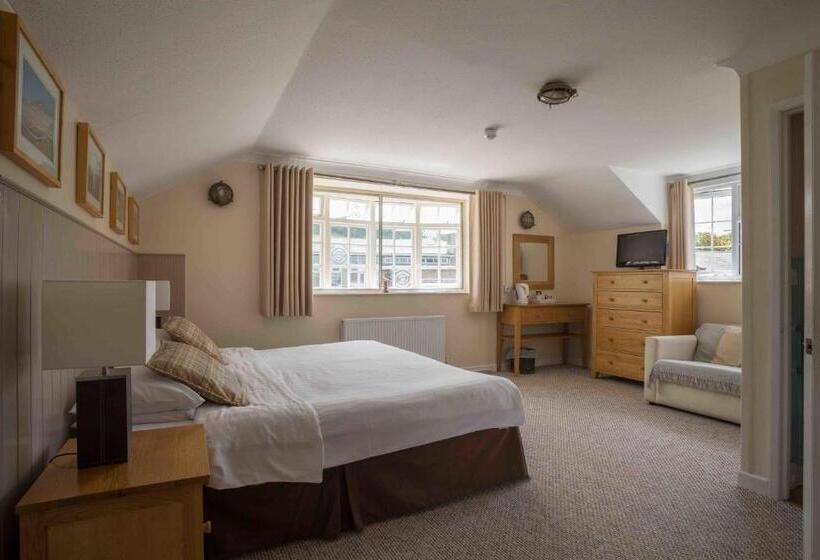 家庭间, The Wight Mouse Inn