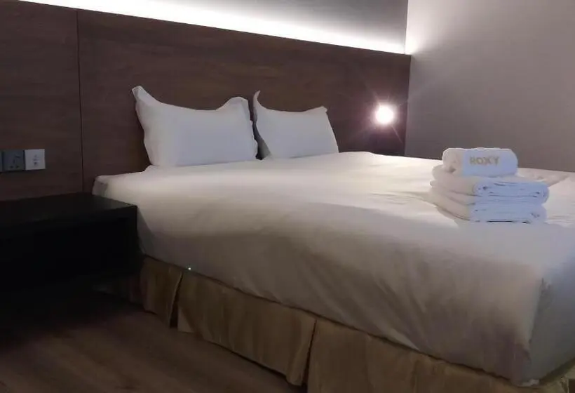 Pokój Deluxe Łóżko King Size, Roxy Hotel Padungan