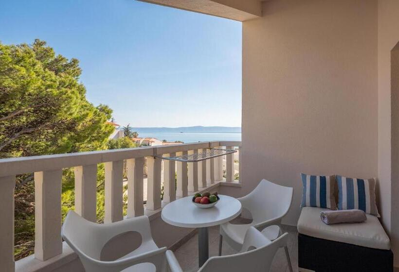 Apartamento 1 Dormitório com Sacada, Aparthotel Flora