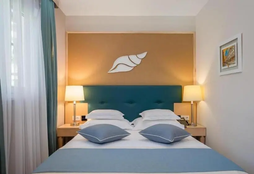 Standard Studio, Aparthotel Flora