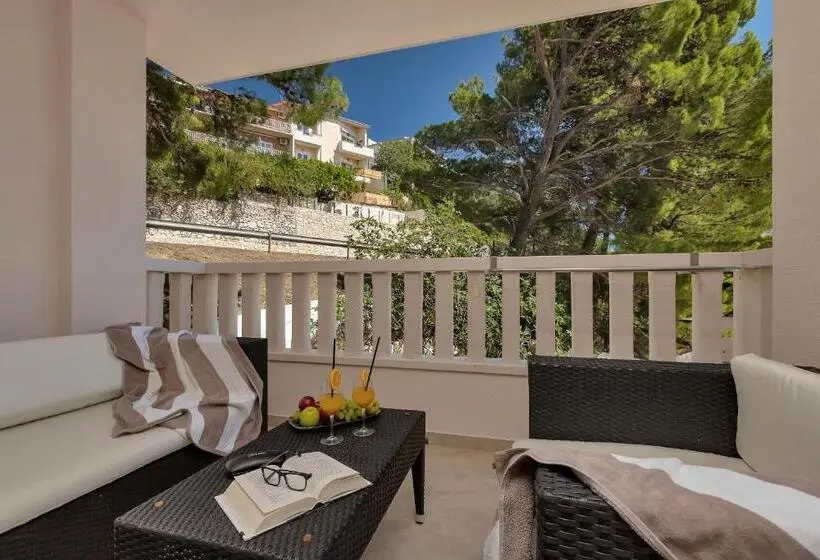 Standard Studio, Aparthotel Flora