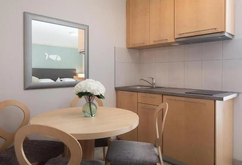 Standard Studio Meerblick, Aparthotel Flora