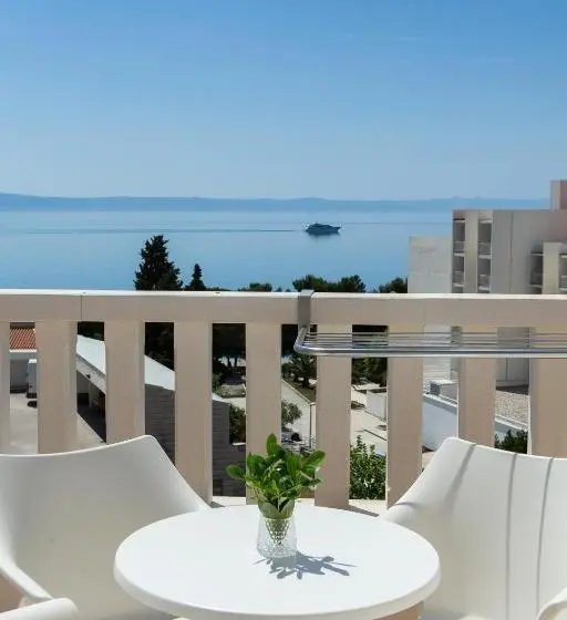 1 Schlafzimmer Apartment Meerblick, Aparthotel Flora
