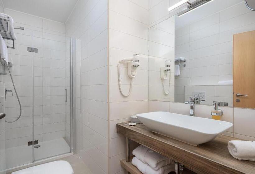 Апартаменты 1 Спальня Вид на Море, Aparthotel Flora