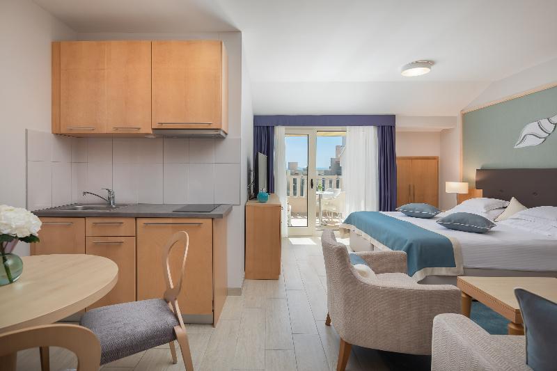 Escritório Estandar Vista Mar, Aparthotel Flora