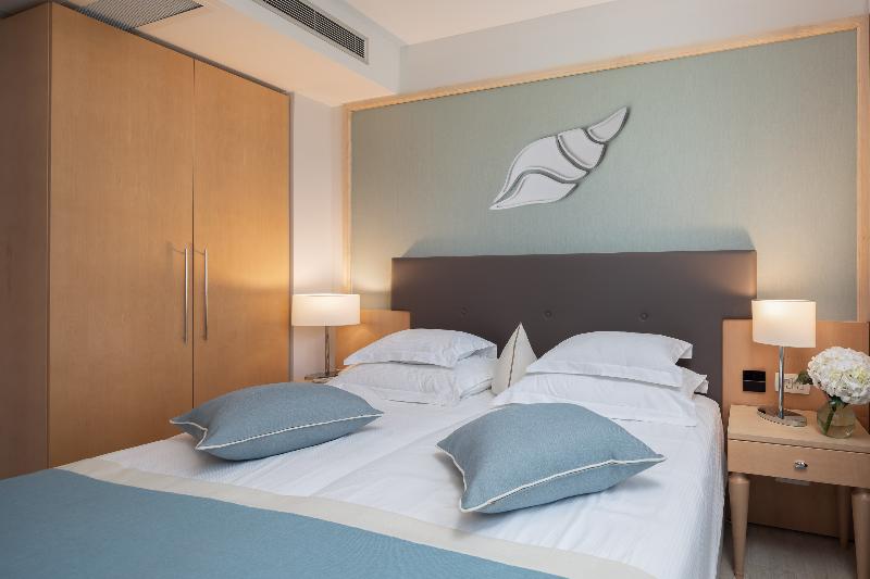 Apartamento 1 Dormitório Vista Mar, Aparthotel Flora