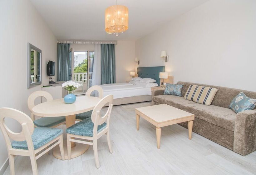 Escritório Estandar Vista Mar, Aparthotel Flora