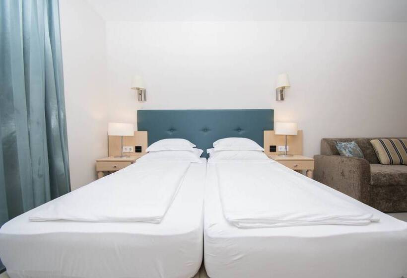 Студия Стандарт Вид на Море, Aparthotel Flora