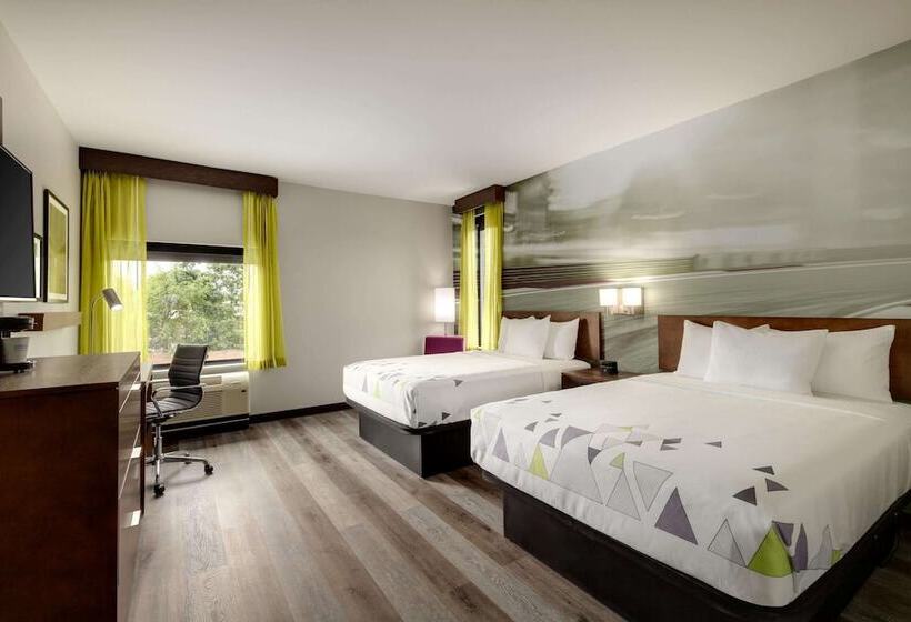 غرفة بيزنس, La Quinta Inn & Suites By Wyndham Braselton