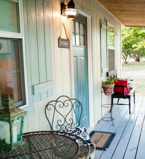 豪华单人间, The Alexander At Creek Road