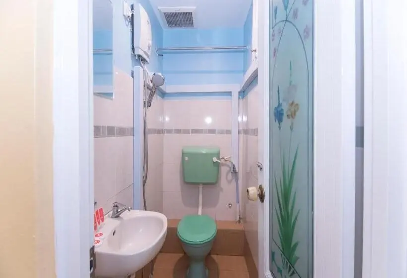 デラックスルーム, Rafik Ali Motel By Oyo Rooms