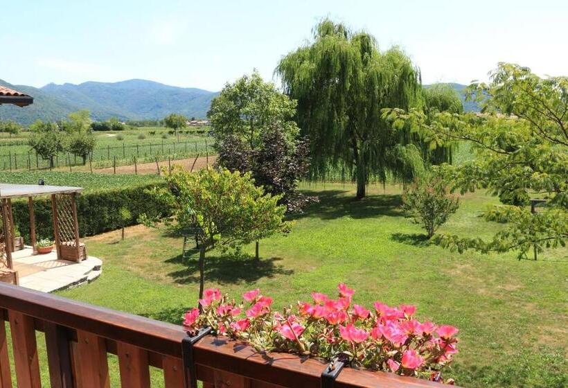 ガーデンビュースタンダードルーム, Ai Casali