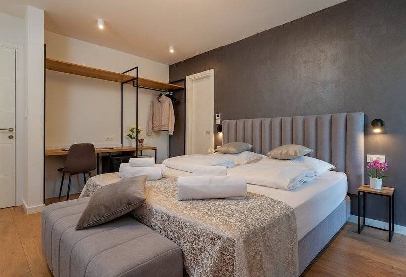 Habitació Deluxe Vista Jardí, Seven Seas Residence