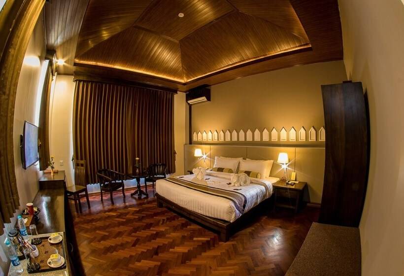 اتاق لوکس, Lustre Bagan Resort