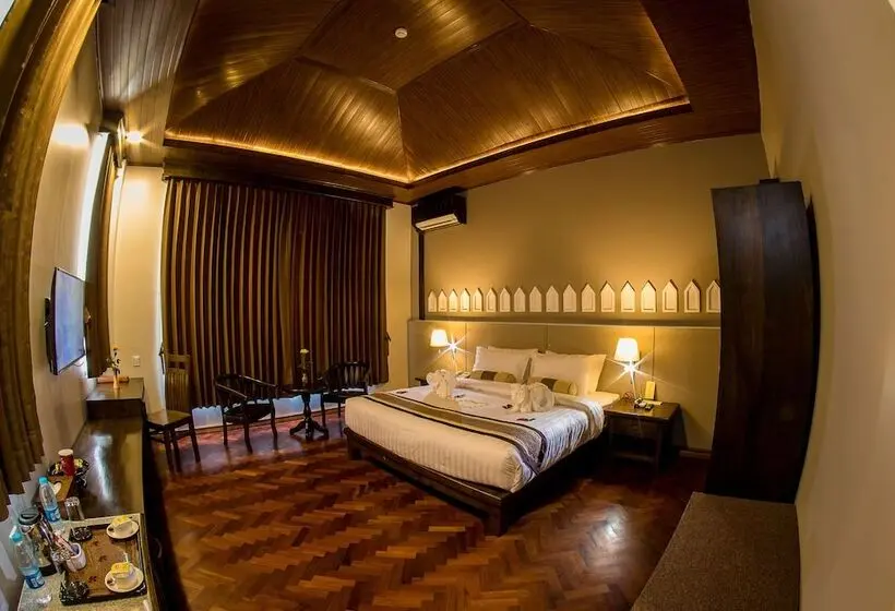 اتاق لوکس, Lustre Bagan Resort