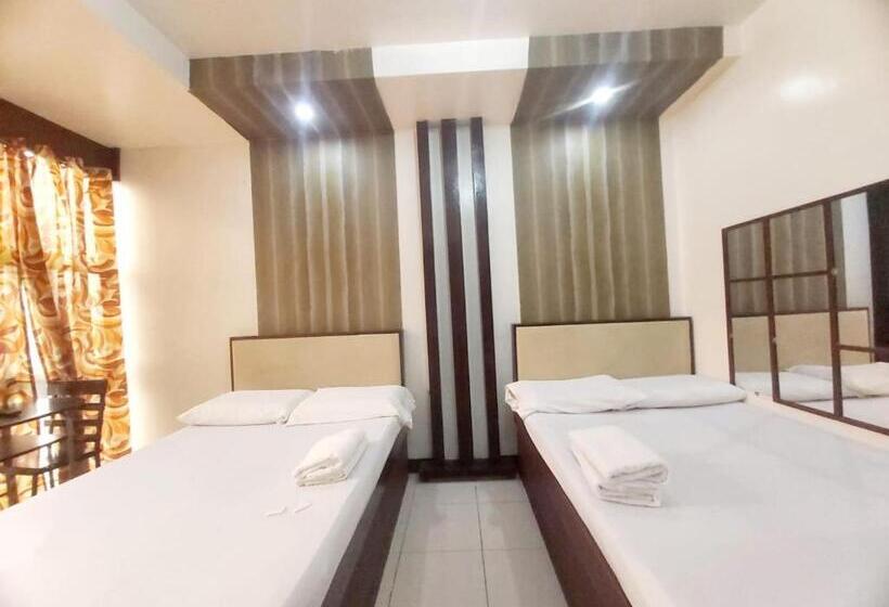 家庭间, Cosmo Hotel Espana Near Ust