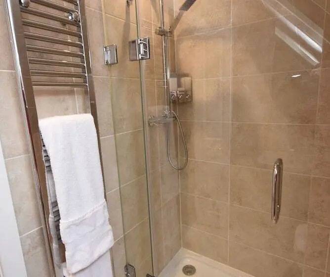 デラックスルーム, Apple Tree Place B&b