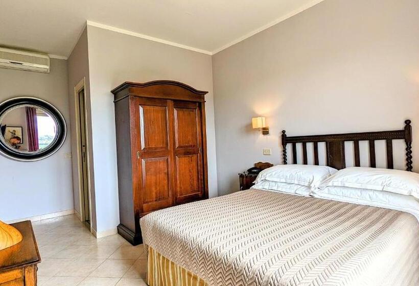 스위트, Arts Club Boutique Hotel & Spa