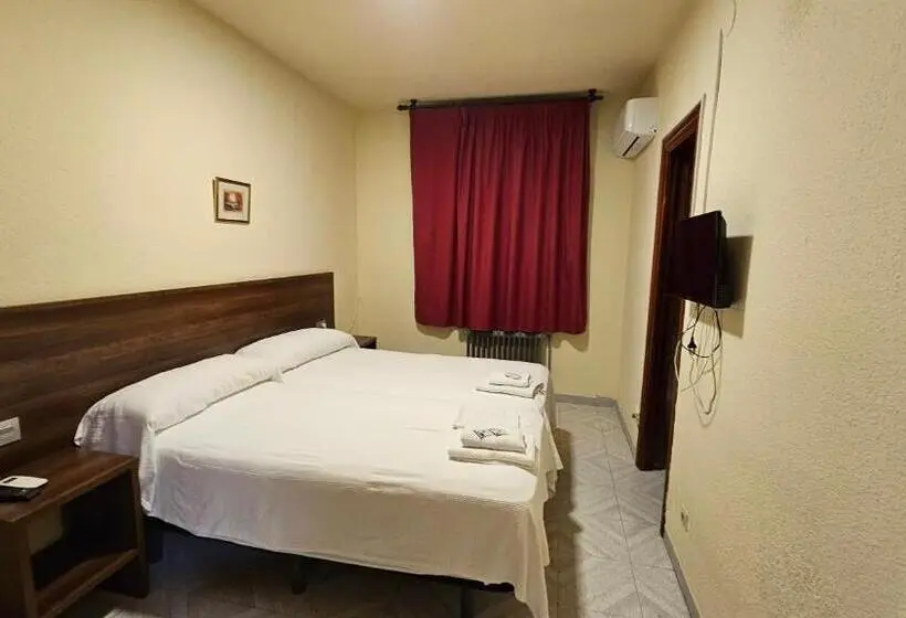 スタンダードルーム, Hostal Restaurante El Cruce