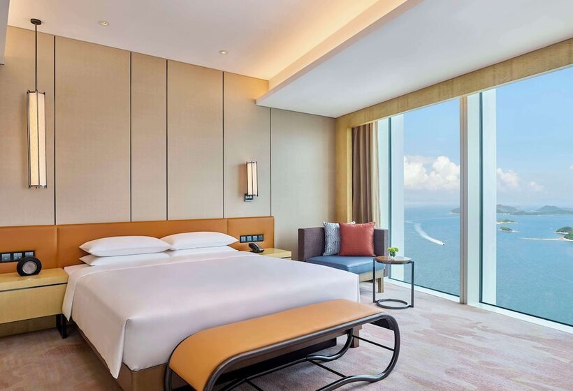اتاق لوکس با چشمانداز دریا, Hyatt Regency Shenzhen Yantian