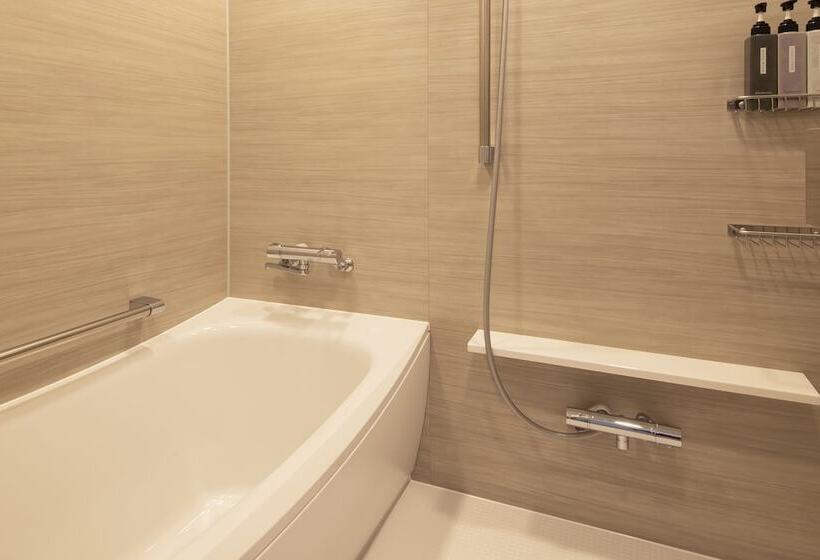 수피리어 트리플 룸, Keihan Nagoya